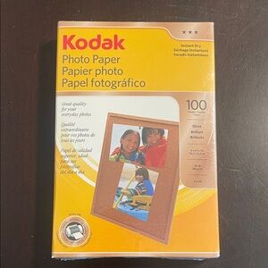 Kodak Glossy Photo Paper - 100 Sheets
